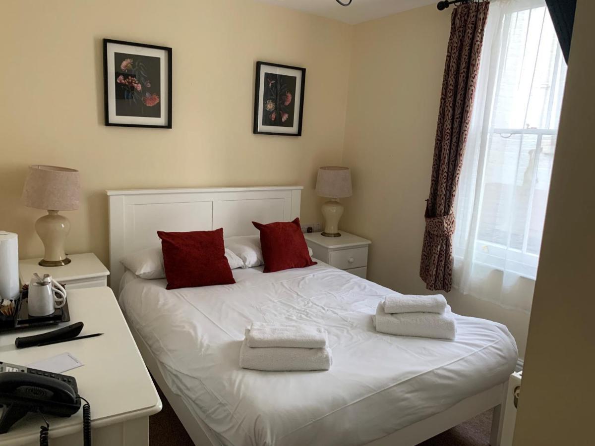 Peregrine House Hotel Кентърбъри Екстериор снимка