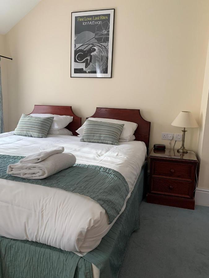 Peregrine House Hotel Кентърбъри Екстериор снимка