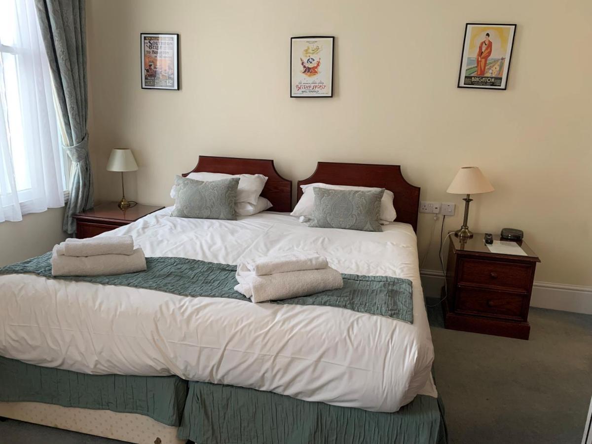 Peregrine House Hotel Кентърбъри Екстериор снимка